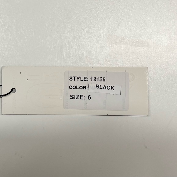 Gorgeous Gia Franco Evening Gown - Picture 8 of 8